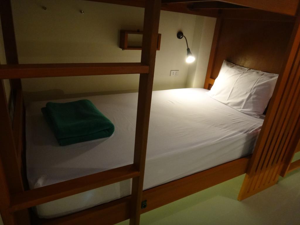 Phangan Pearl Hostel Haad Rin Værelse billede