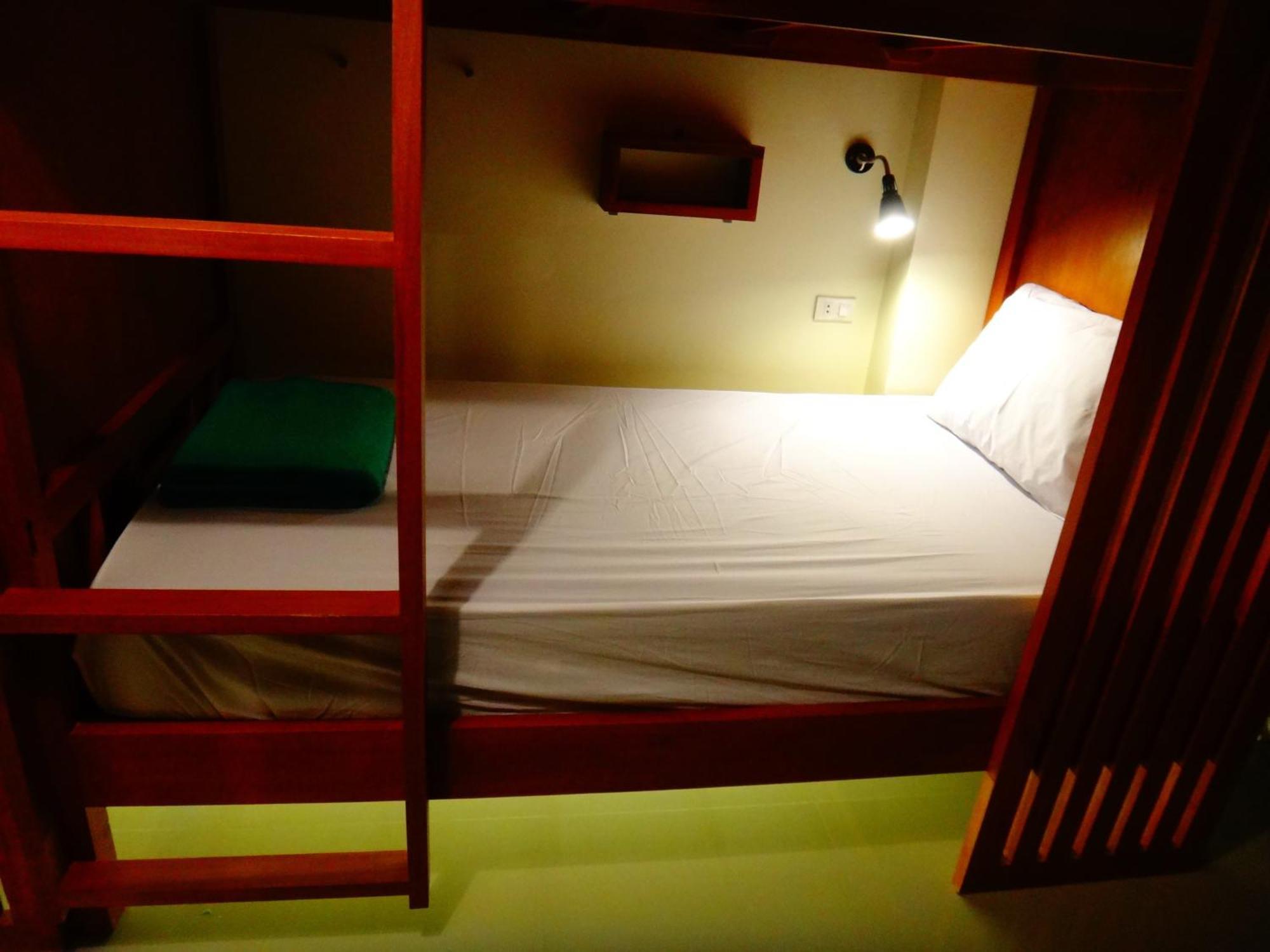 Phangan Pearl Hostel Haad Rin Eksteriør billede