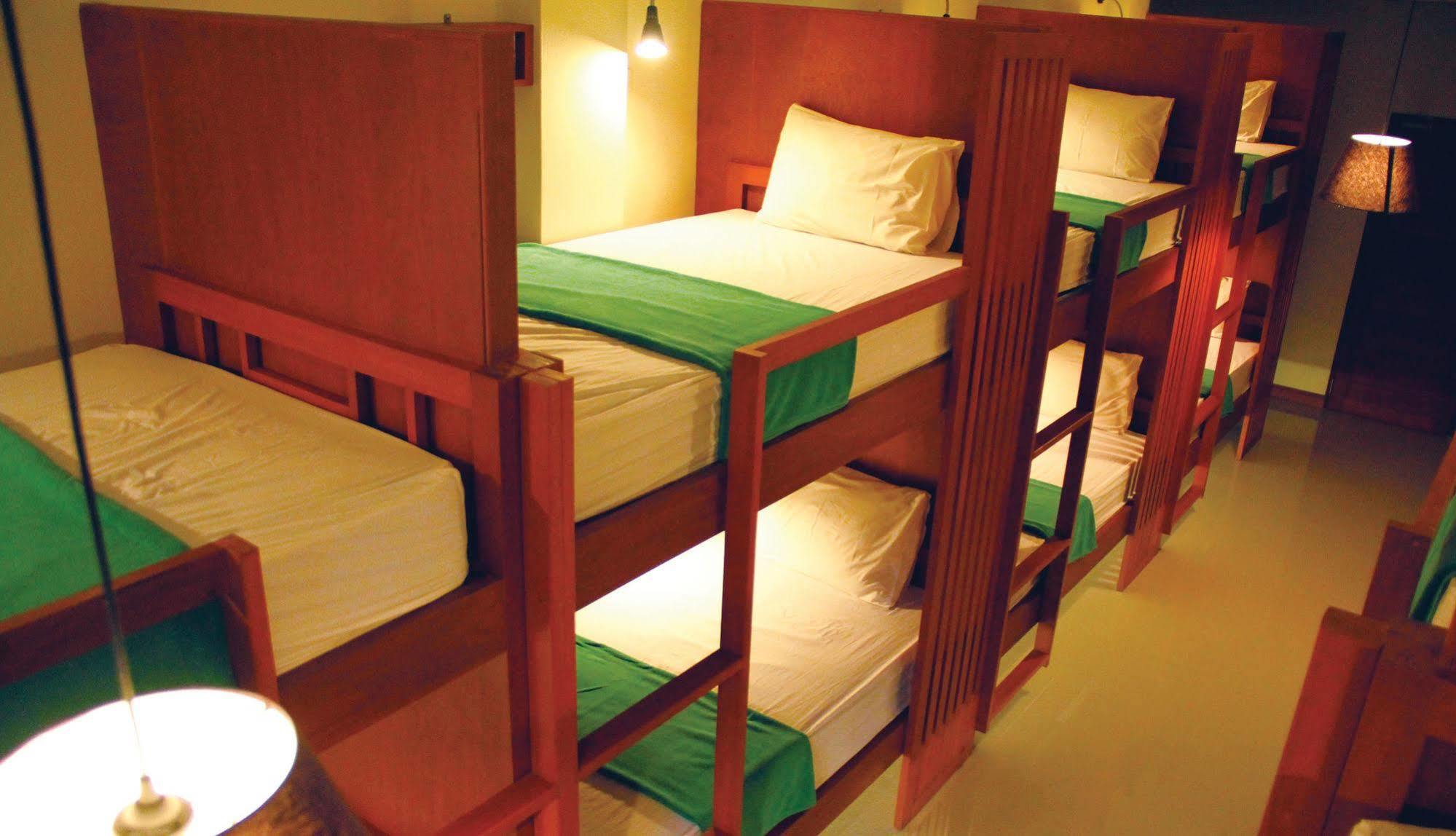 Phangan Pearl Hostel Haad Rin Eksteriør billede