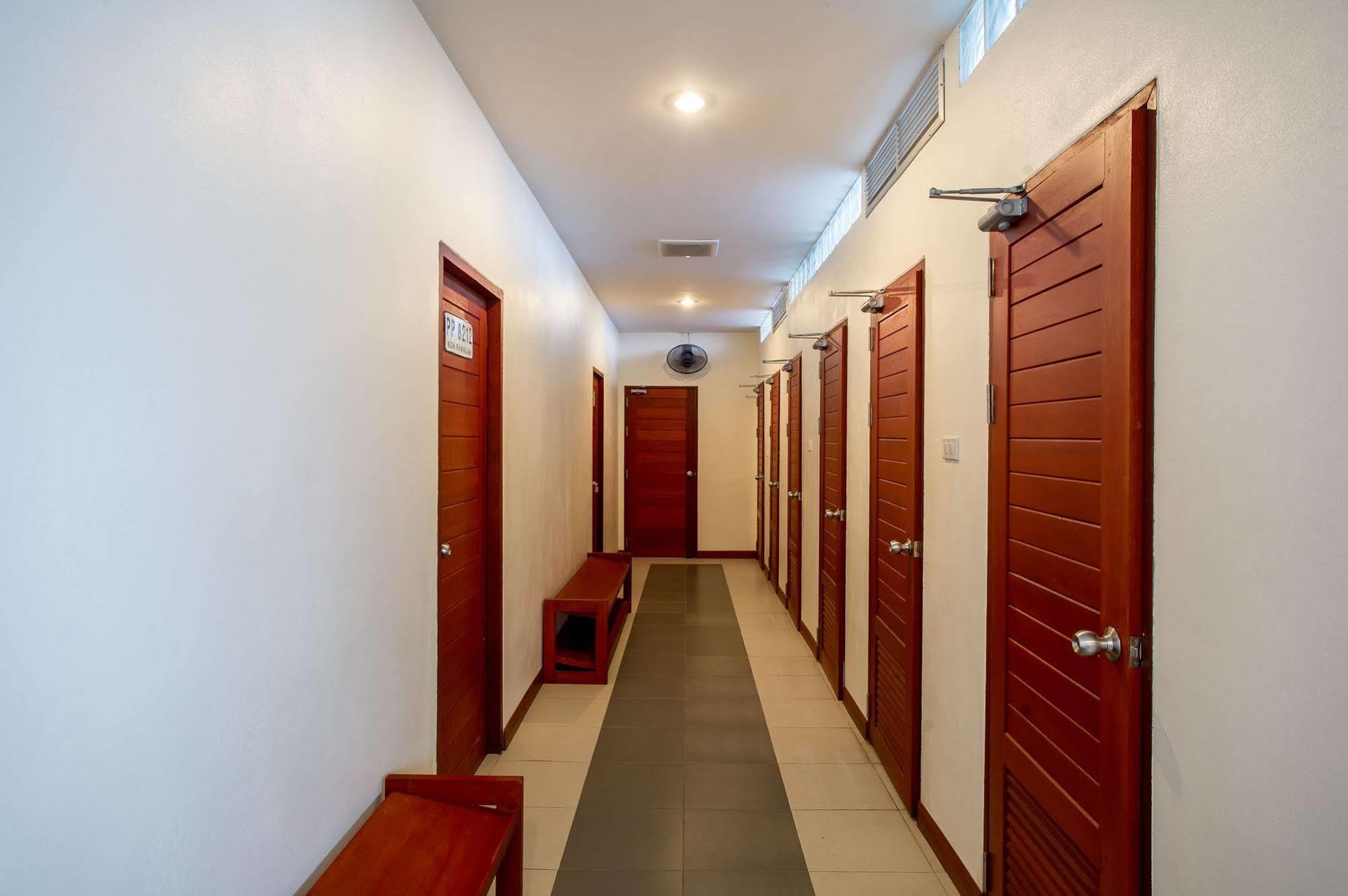 Phangan Pearl Hostel Haad Rin Eksteriør billede