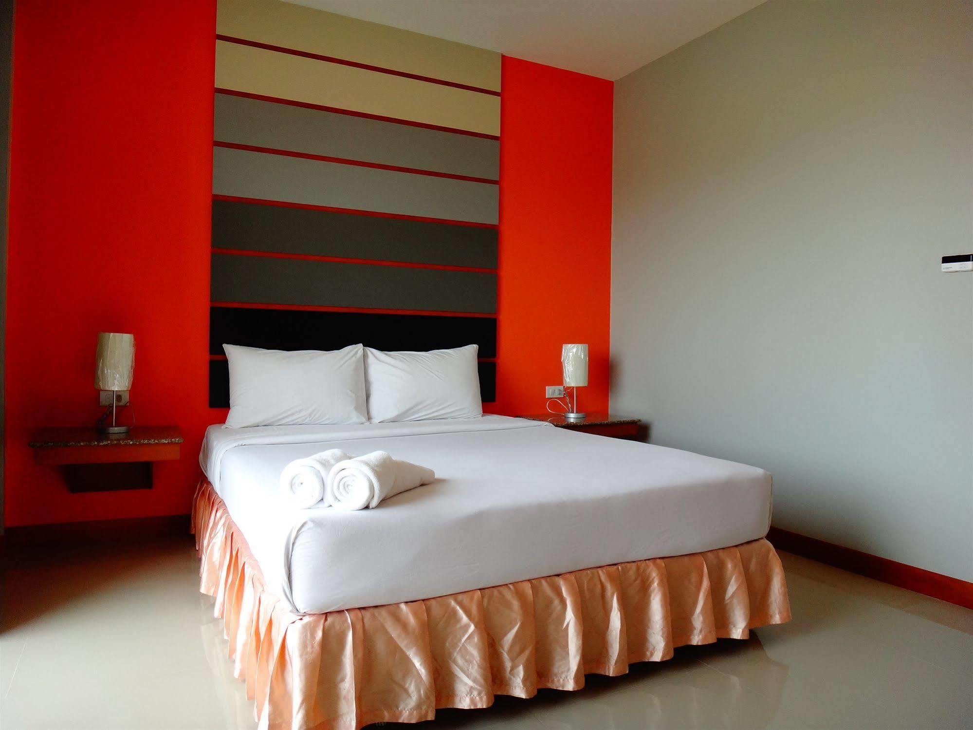 Phangan Pearl Hostel Haad Rin Eksteriør billede